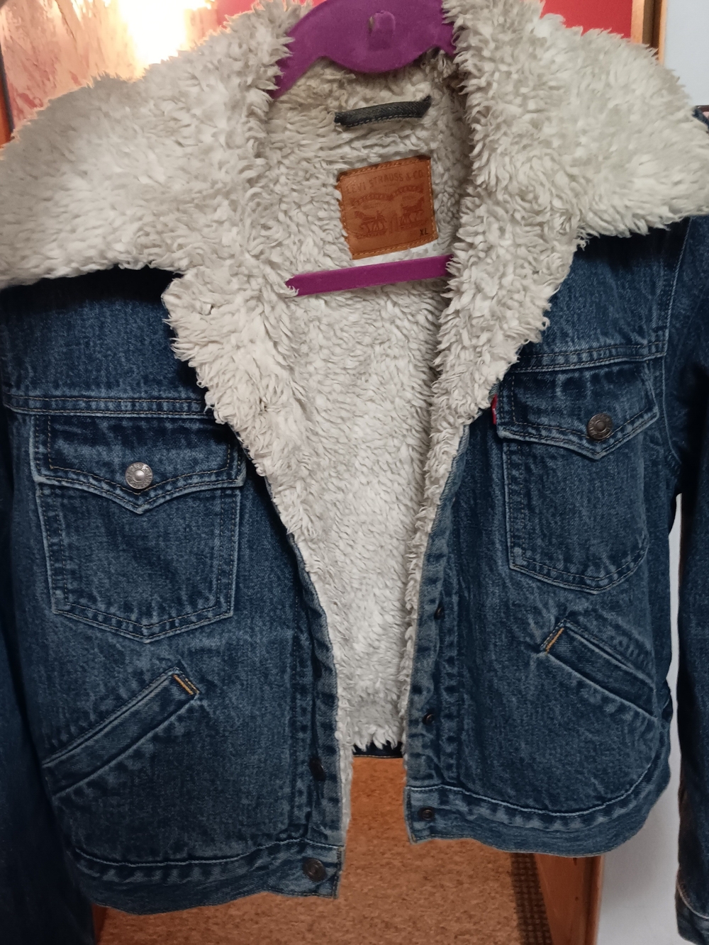 Levi's Blue Denim Jacket with Cream Sherpa Lining (XL)